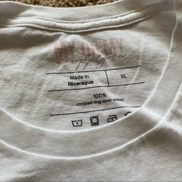 🆕 Disney Peter Pan Neverland Inspired Graphic Print Short Sleeve T-Shirt, NWT - Picture 5 of 6